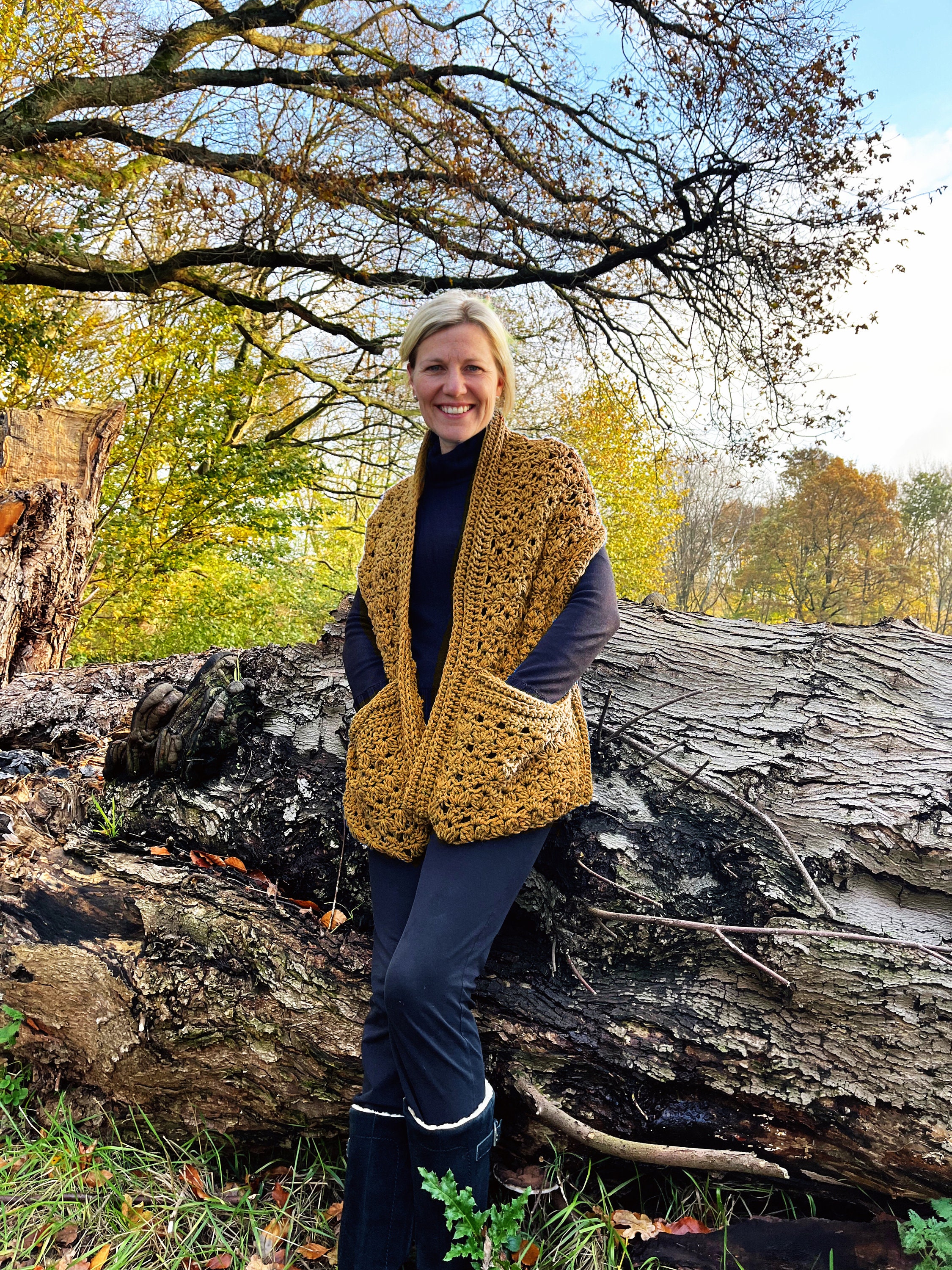 Eco Chique Pocket Shawl, Crochet Pattern English USA & Dutch, Crochet ...