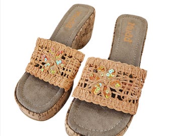 Vintage Mudd Cork Wedge Sandals: 90s Y2K Sequin Flower Detail Size 9