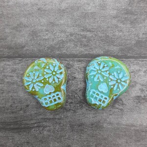 Rustic Sugar Skull, Picasso Turquoise Czech Glass Calavera Skull Beads, 20x17mm, Halloween Beads, Day Of The Dead, Jewelry Making, 2 pcs