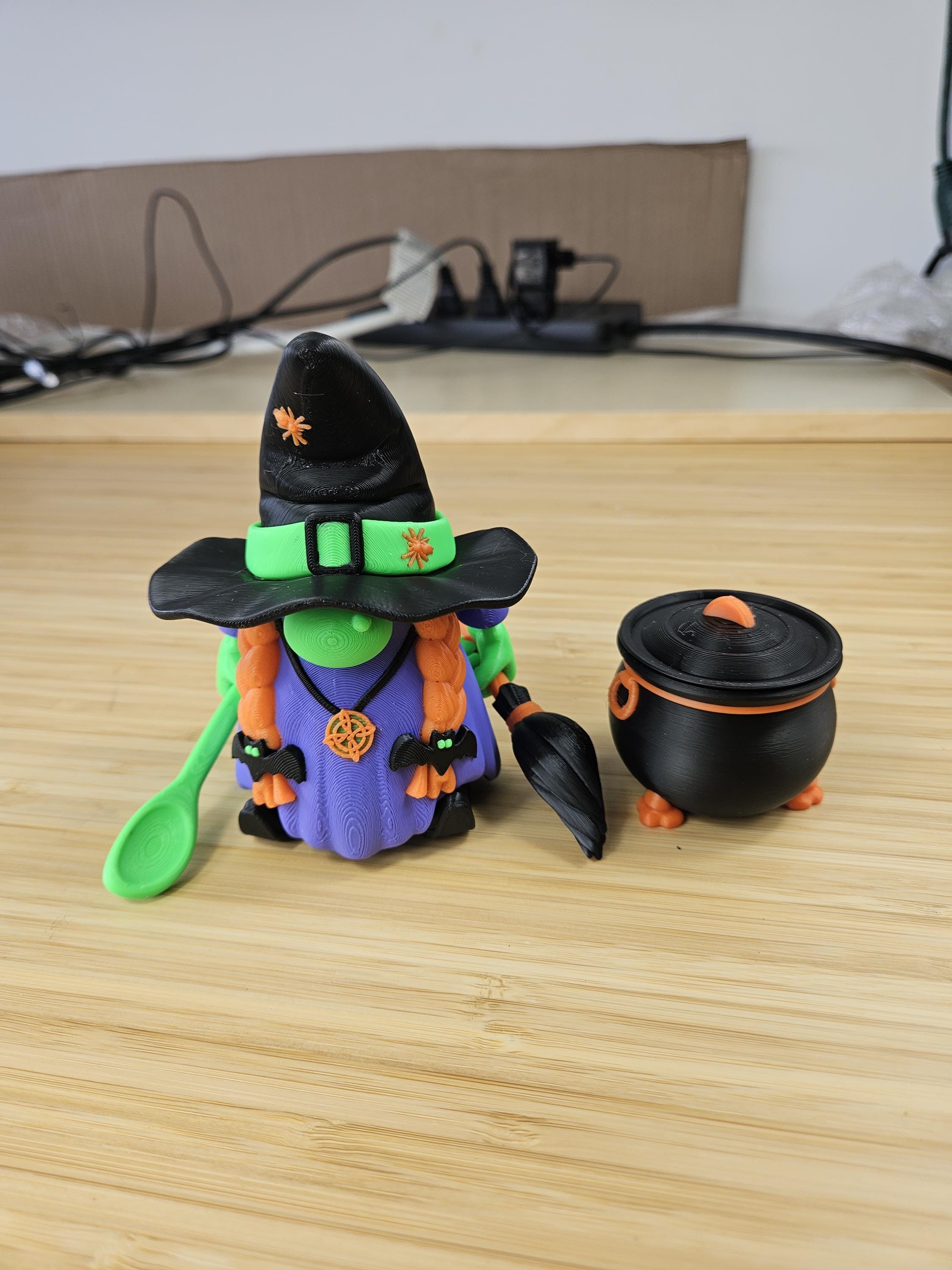 Spooky Scary Witch With Cauldron - Articulating Joints - Halloween