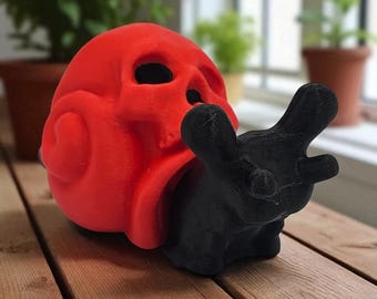 Skull Snail Figurine – Articulating Fidget Desk Display – 3D Printed Collectible – Creepy Cute Posable Skeleton Snail Gift