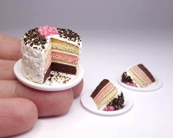 Miniature Neapolitan Party Jumbo Cake with Slices Set – 1:12 Scale Realistic Dollhouse Food