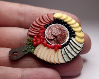 ミニチュアシャルキュトリーボード - 1:12スケール、リアルなドールハウスミニチュア、食品、デリ