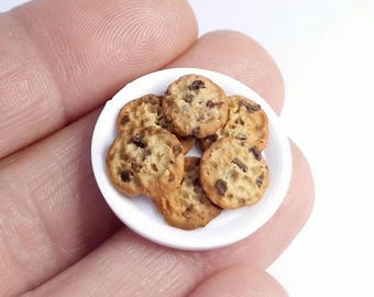 Miniature 6 Chocolate Chip Cookies on Plate - 1:12 Scale, Realistic Dollhouse Miniatures,  Food
