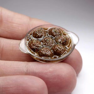 Miniature Meatballs – 1:12 Scale Realistic Dollhouse Food