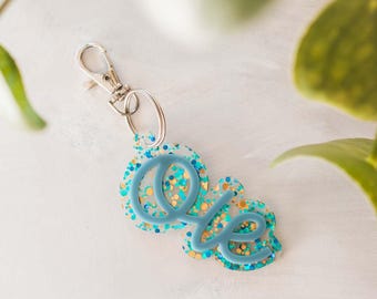 Personalized keychains with names | two-layered | individual | gift & souvenir, e.g. for birthdays or starting school