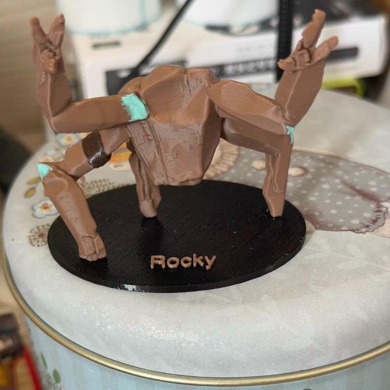 Rocky Desk Buddy Figurine Project Hail Mary – Sci Fi Alien Companion, 3D Printed Desk Toy hand painted image 6