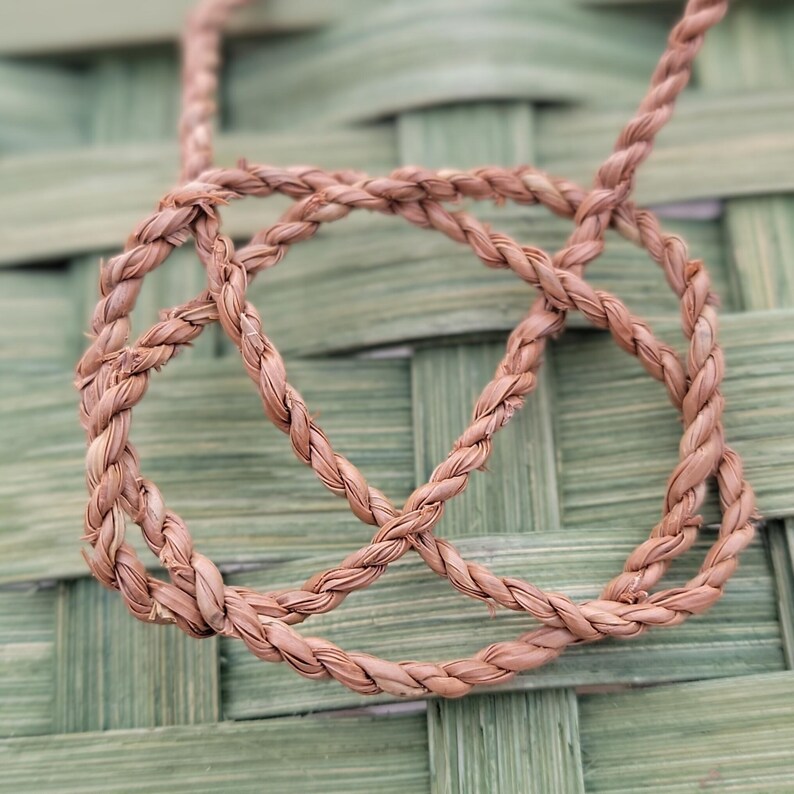 Twisted Pine Needle Cordage for Crafting, Decorating image 2