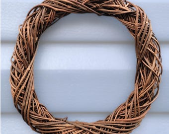 10 & 3/8" Inch Muscadine Grapevine Wreath