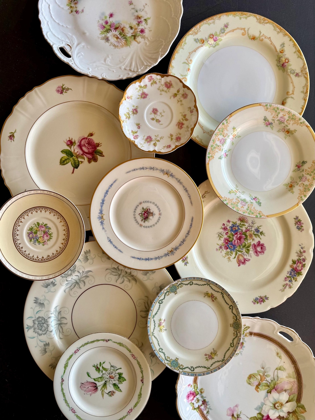 Mismatched Tableware Vintage Mismatched Plates - Mix and Match China Dishes - Cottage Chic ...