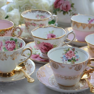 Mismatched Teacups & Saucers - Mix and Match China - Vintage Teacups and Saucers - Bulk Teacups - Unique Wedding Favors