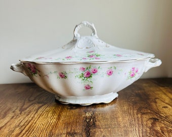 Limoges Covered Serving Dish - Casserole Dish with Lid - Vintage Dining