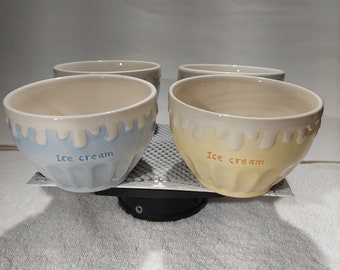 The J.M. Smucker Company Pastel Colored Set of Four Ceramic Ice Cream Bowls