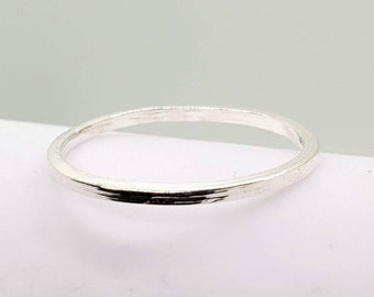 Quadratischer Bandring, Stacker Ring, Argentium Silber, Custom