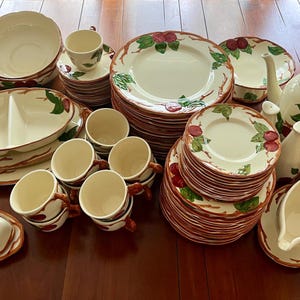 VINTAGE | Franciscan Apple Earthenware | Red Apples Green Leaves | Various Pieces | Made in USA | TV Mark | 1960s