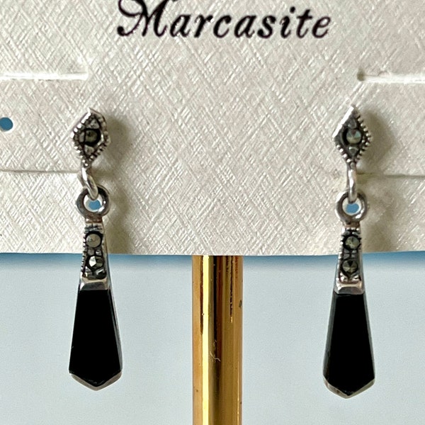 VINTAGE | Sterling Silver Marcasite and Black Onyx Dangle Earrings | Post Earrings | Art Deco Design | 1" Long