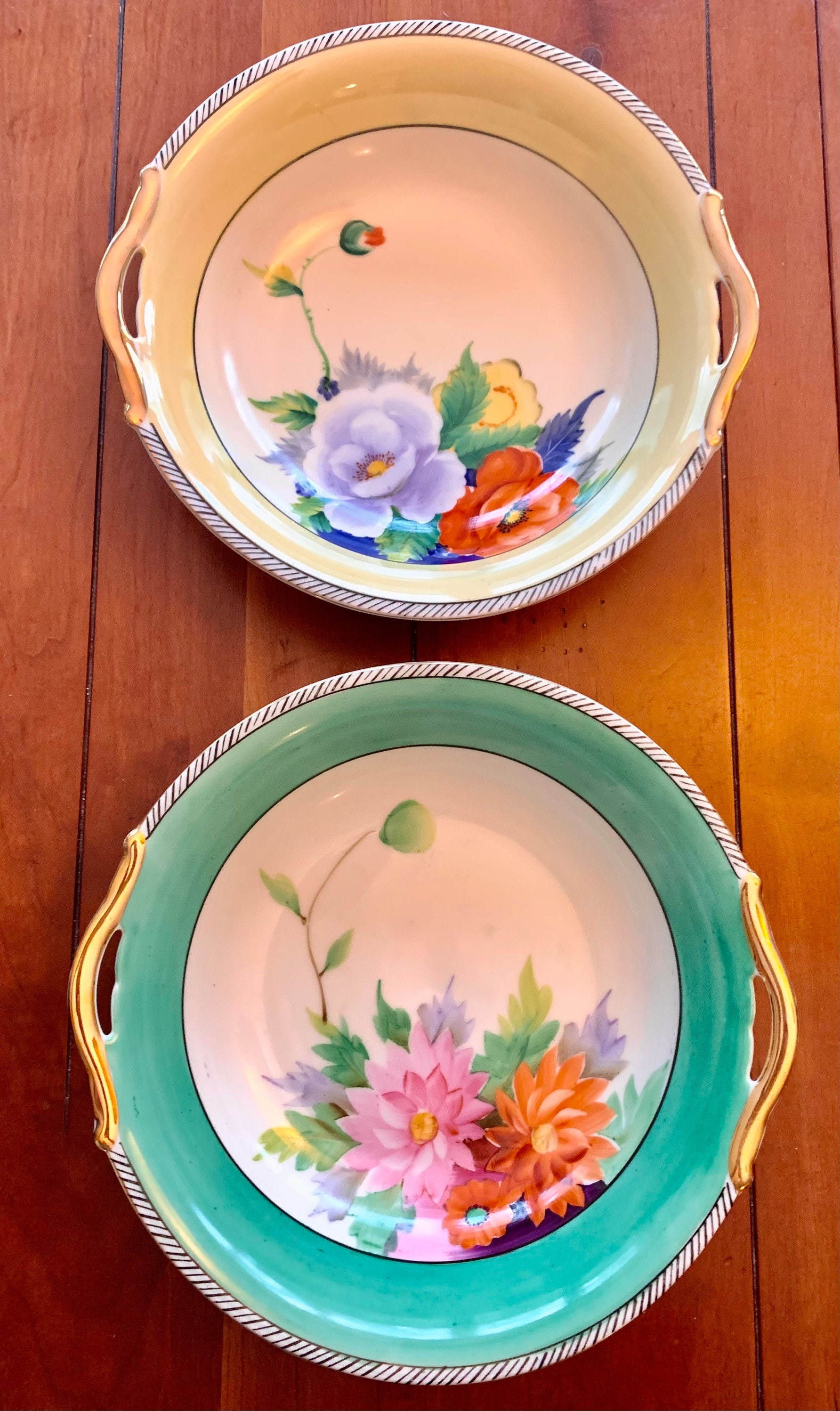 Vintage Noritake Floral Bowls: Hand-painted, Gold Handles, Set of