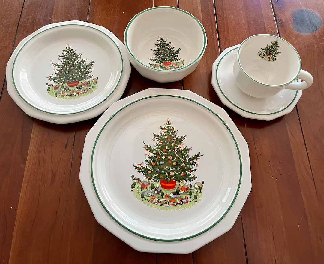 VINTAGE Pfaltzgraff Christmas Heritage Various Dinnerware Pieces Christmas Tree Made in USA 1980s Etsy