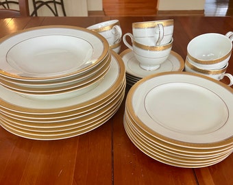 VINTAGE | Mikasa Palatial Gold China | Gold Encrusted Band