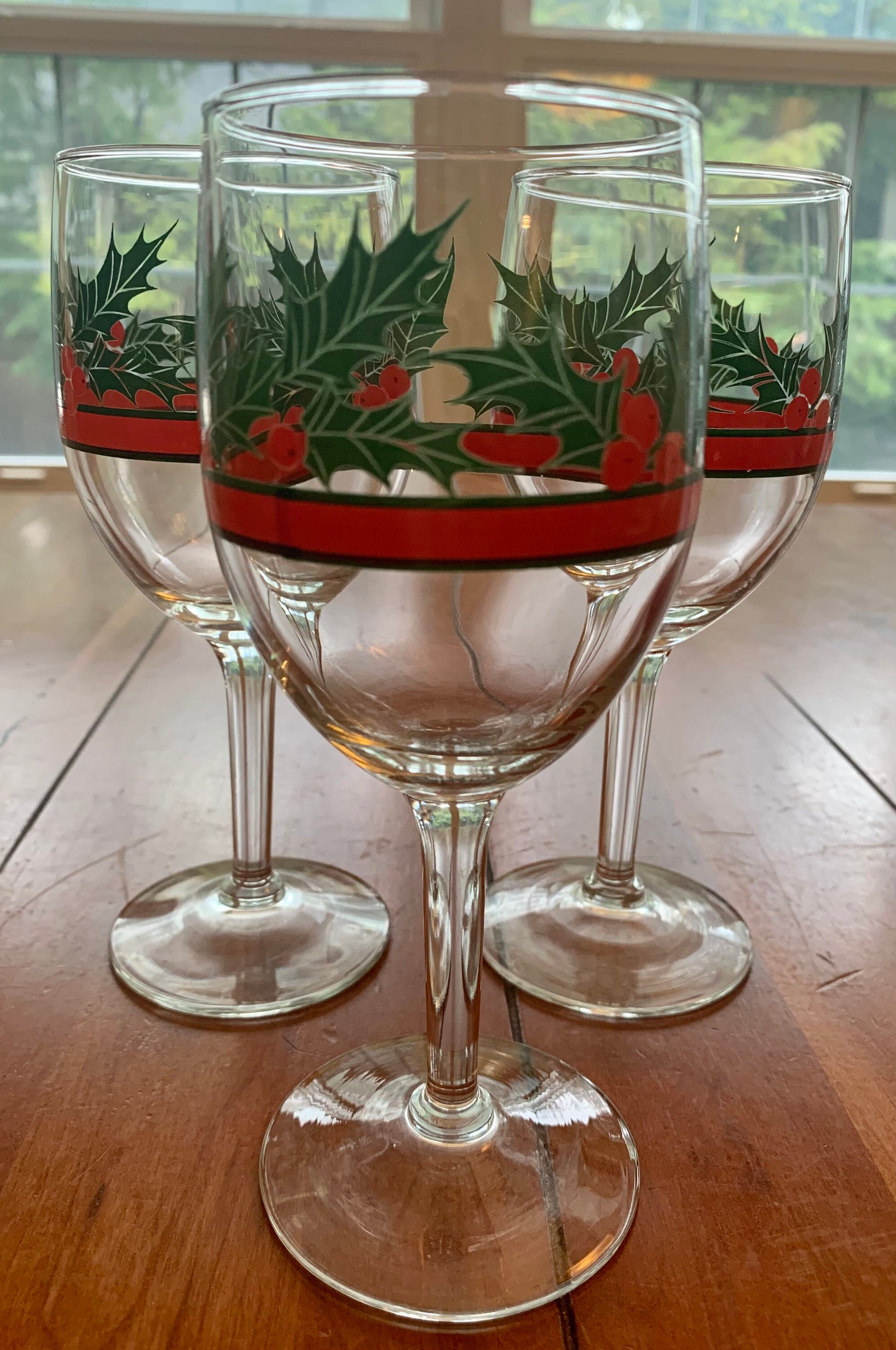 Kitchen & Dining Vintage Libbey Glass Etched Holly Berries Wine Glasses