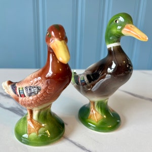 VINTAGE | Hinode Male and Female Ducks Salt & Pepper Shaker Set | Made in Japan | 4.5&quot; T | Mid-Century