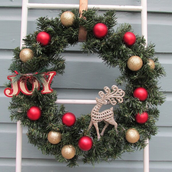 Corona de vacaciones tradicional para la puerta principal, renos, signo, adornos de Navidad, interior, regalo de calentamiento de la casa, casa de campo