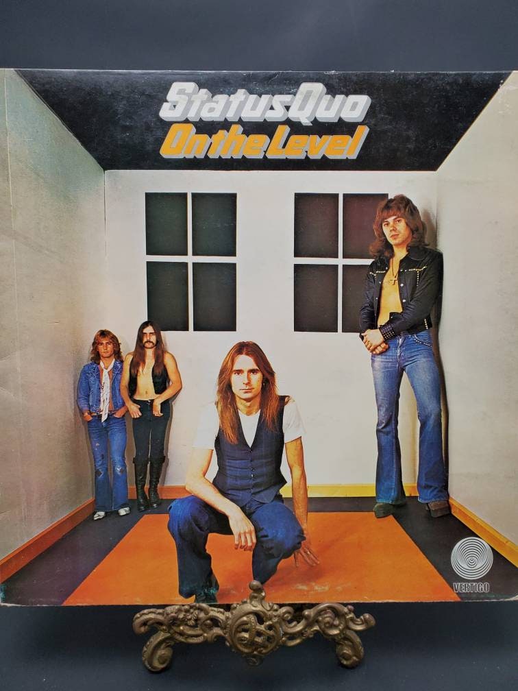 1975 Status Quo on The Level LP 6360 117 Vertigo Records Vinyl Etsy