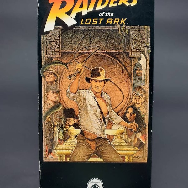 1981 Raiders of the Lost Ark Movie 1993 VHS VCR Tape Harrison Ford George Lucas Steven Spielberg Paramount 1376 ISBN 0 7921 0168 5