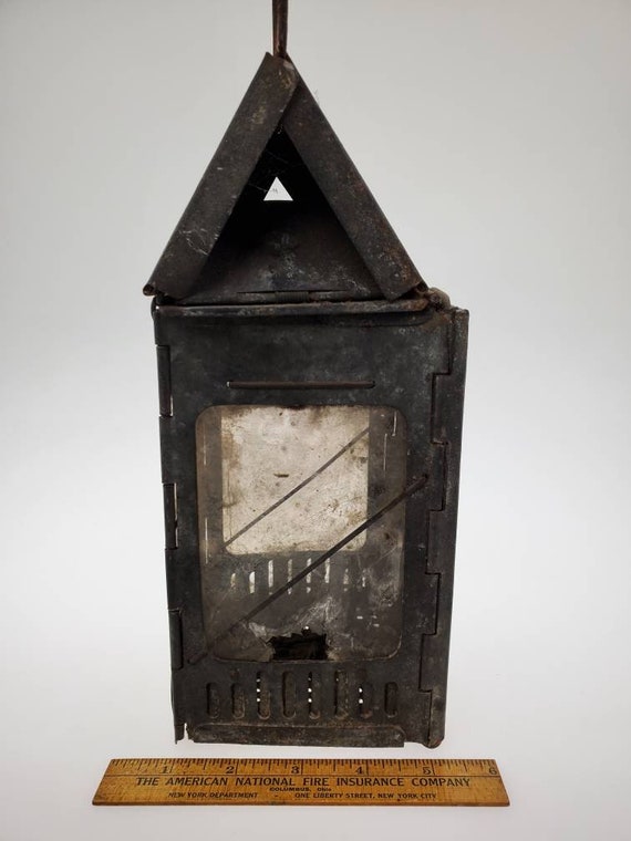 ライト・ランタン STONEBRIDGE FOLDING LANTERN Brass Stonebridge Candle Lanterns: Portable Brass Candle