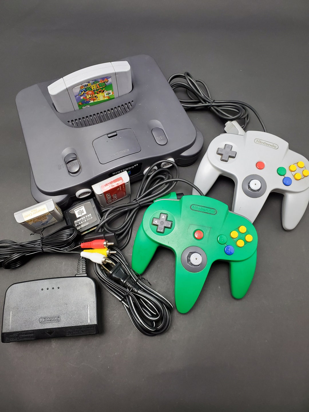Nintendo N64 Console With 2 Controllers and Super Mario 64 - Etsy