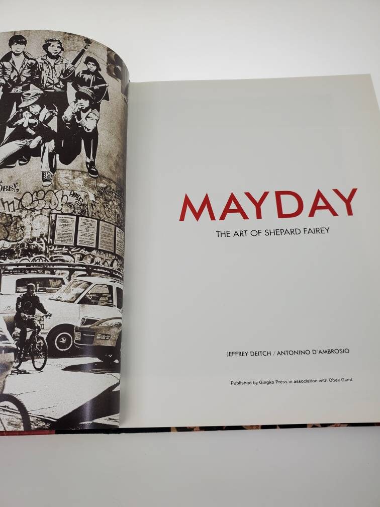書 MAYDAY: THE ART OF SHEPARD FAIREY MAYDAY / The Art of Shepard Fairey - Obey Giant