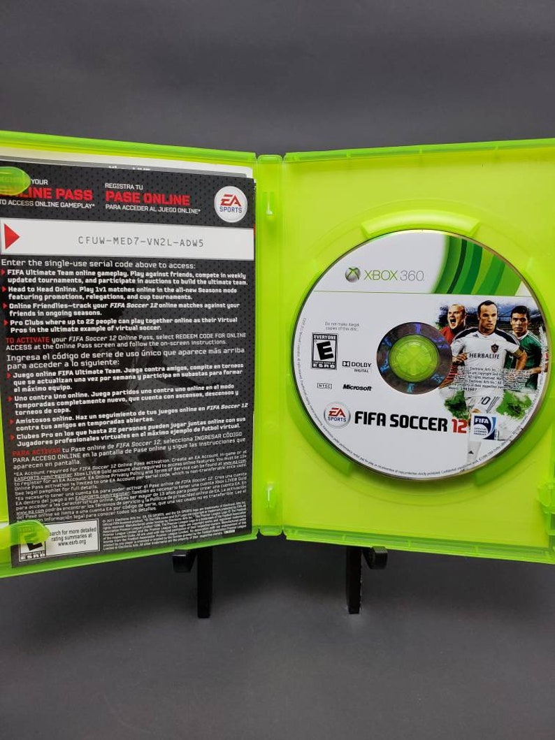 XBOX 360 LIVE FIFA Soccer 12 Microsoft Video Game Cd Isbn 0 14633 19636 8 image 9