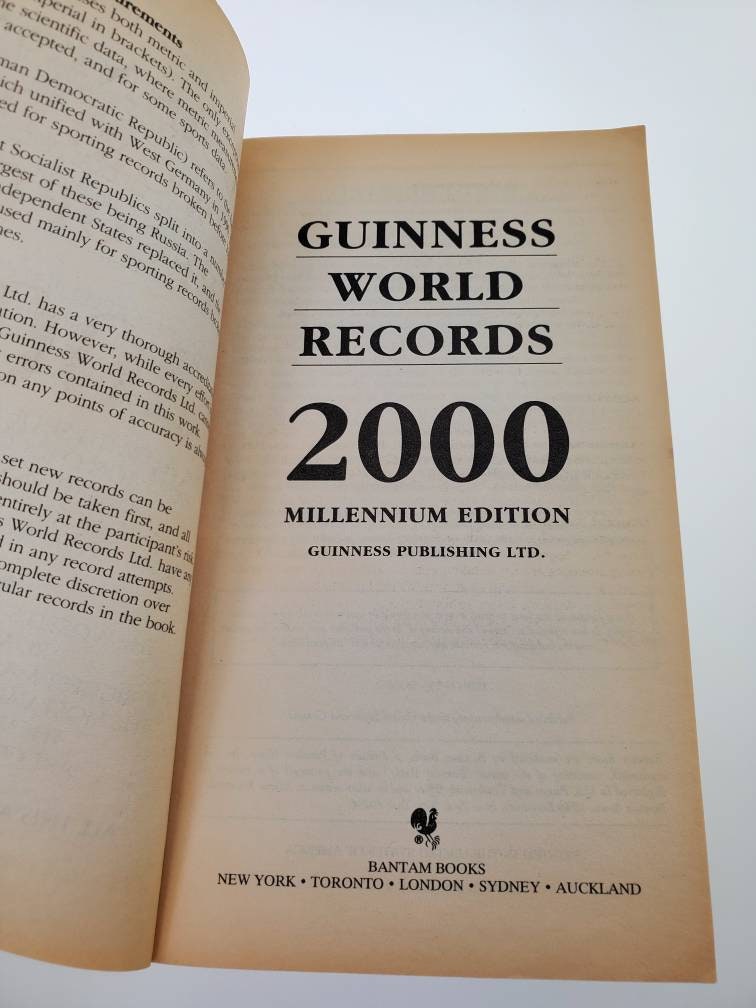ビジネス・経済 GUINNESS BOOK OF THE 20th CENTURY MILLEN ビジネス・経済 GUINNESS BOOK OF THE 20th CENTURY MILLEN