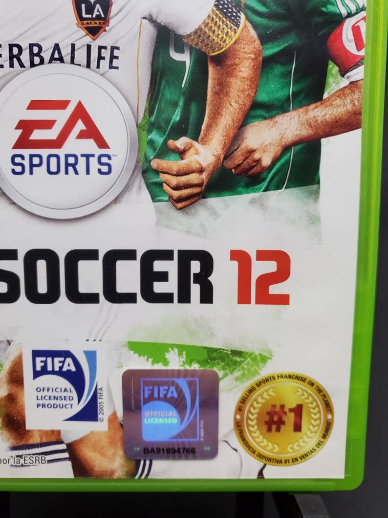 XBOX 360 LIVE FIFA Soccer 12 Microsoft Video Game Cd Isbn 0 14633 19636 8 image 3