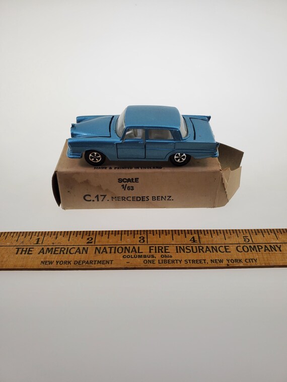 メルセデス・ベンツ 220 SE Lone Star Flyers 1960's Mercedes Benz 220 SE C.17 1/67 Scale Lone Star Road