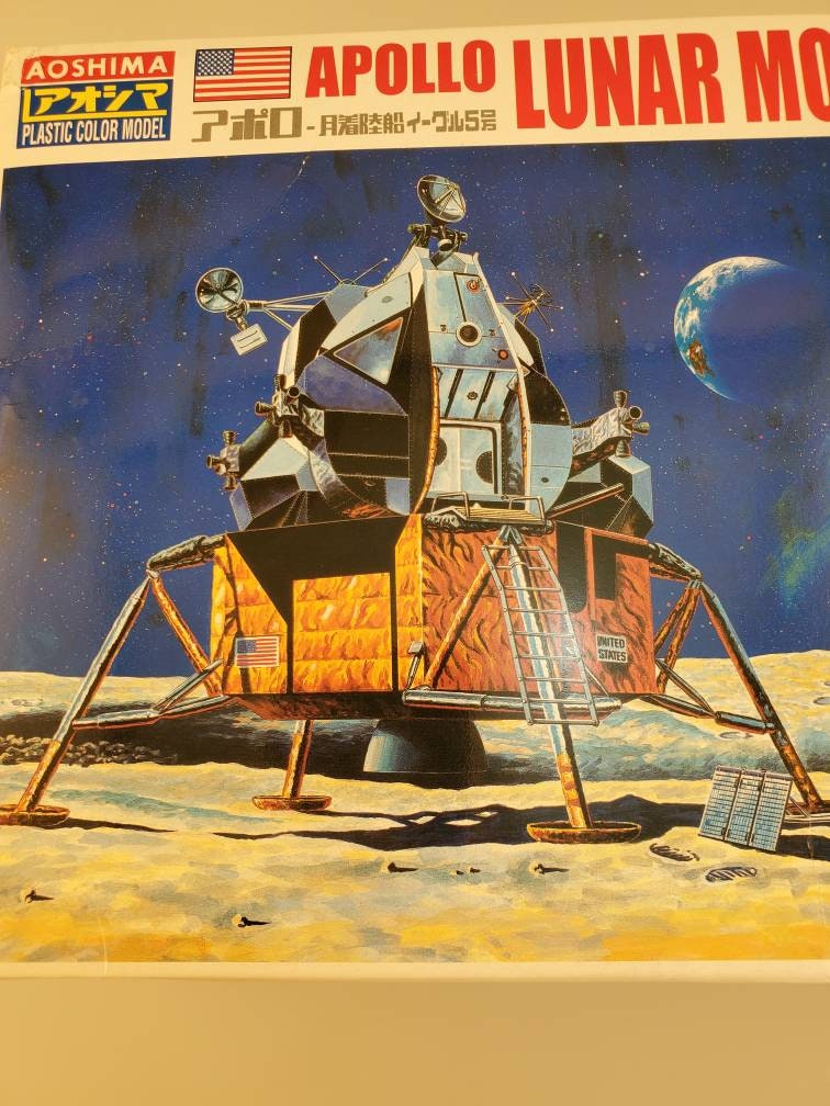 Aoshima Apollo Lunar Module Eagle5 Model Kit Revell NASA Apollo 11