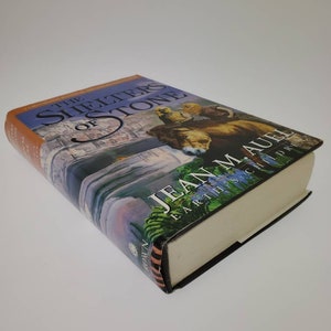 2002 The Shelters of Stone Hardcover Book by Jean M. Auel Earth&#39;s Children