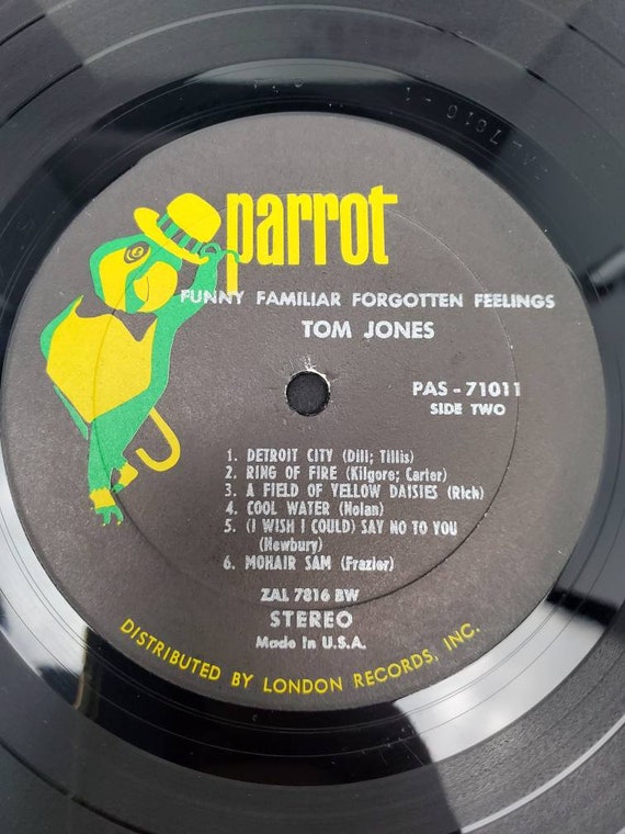 1967 Tom Jones Funny Familiar Forgotten Feelings LP PAS