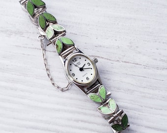 1990s VINTAGE Watch 950 Britannia Silver, Green Gaspeite Jewelry, 25th Anniversary Gift, Sustainable Gift for Her Graduation Gifts Under 250