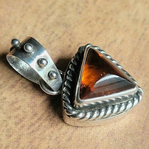 VINTAGE Amber Pendant, Vintage Baltic Amber and Sterling Silver Pendant, Sustainable Gift, Vintage Pendant, Amber Jewelry, Vintage Silver