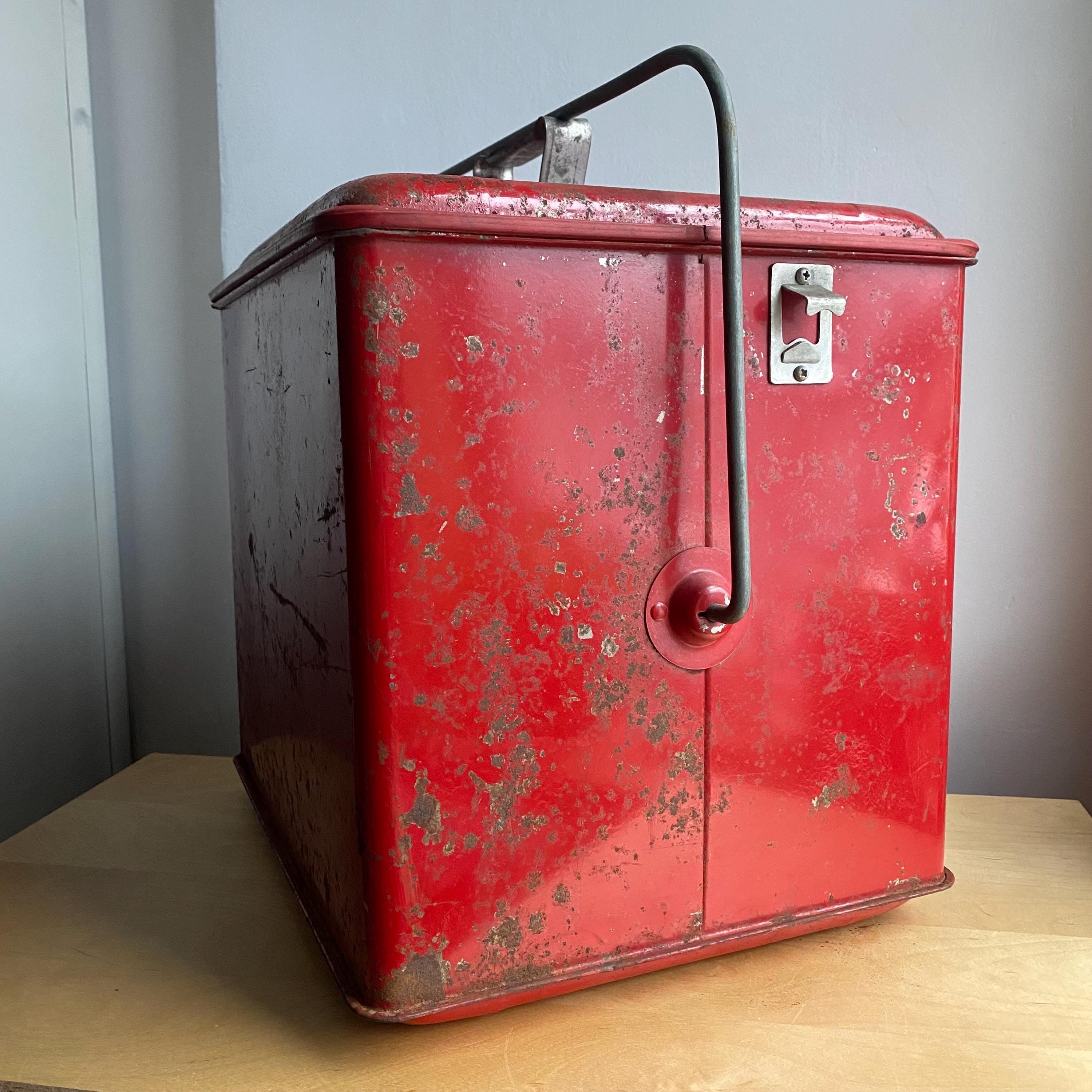 JC Higgins Was a Branded Drink Cooler Marketed Through Sears and
