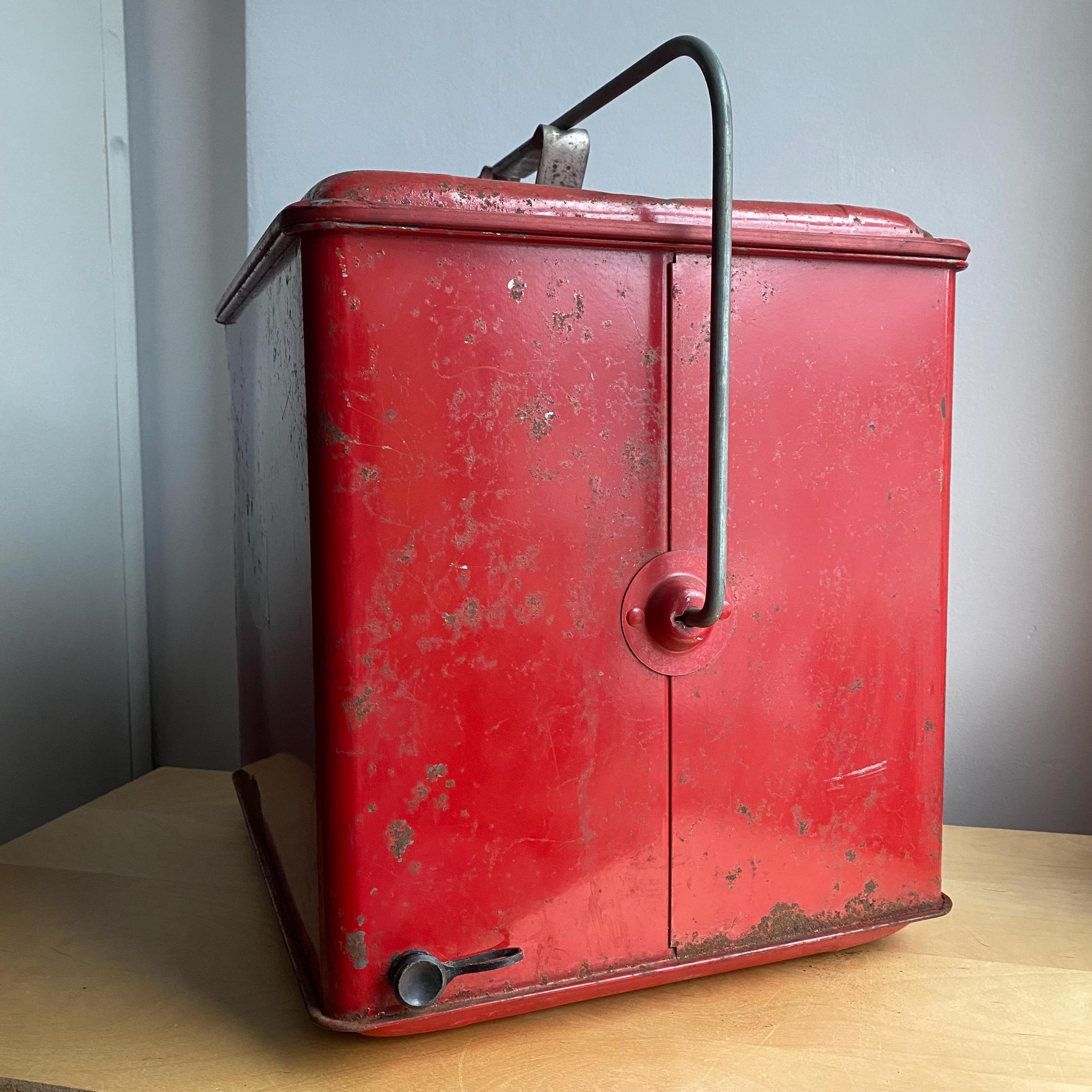 JC Higgins Was a Branded Drink Cooler Marketed Through Sears and