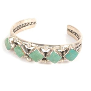 Vintage Southwestern Silver and Turquoise Cuff Bracelet
