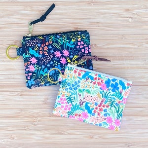 Mini porte-clés avec pochette à fermeture éclair | Rifle Paper Co | Prairie