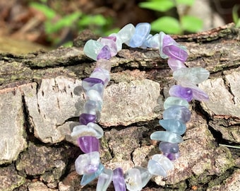 Rainbow Fluorite Gemstone Elastic Bracelet (7.5”)
