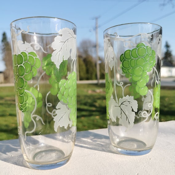 Set of 3 Vintage Etched Glass Tumblers With Grapes Leaves Vines, Drinking  Glasses Retro Juice Grape Leaf Etching 