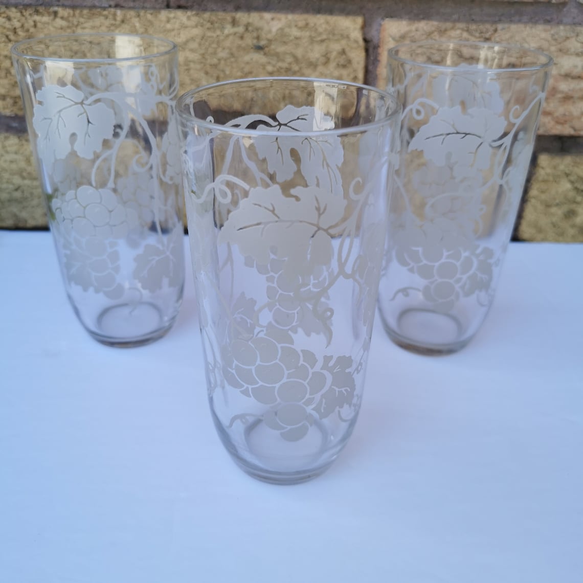 Set of 3 Vintage Etched Glass Tumblers with Grapes Leaves Etsy