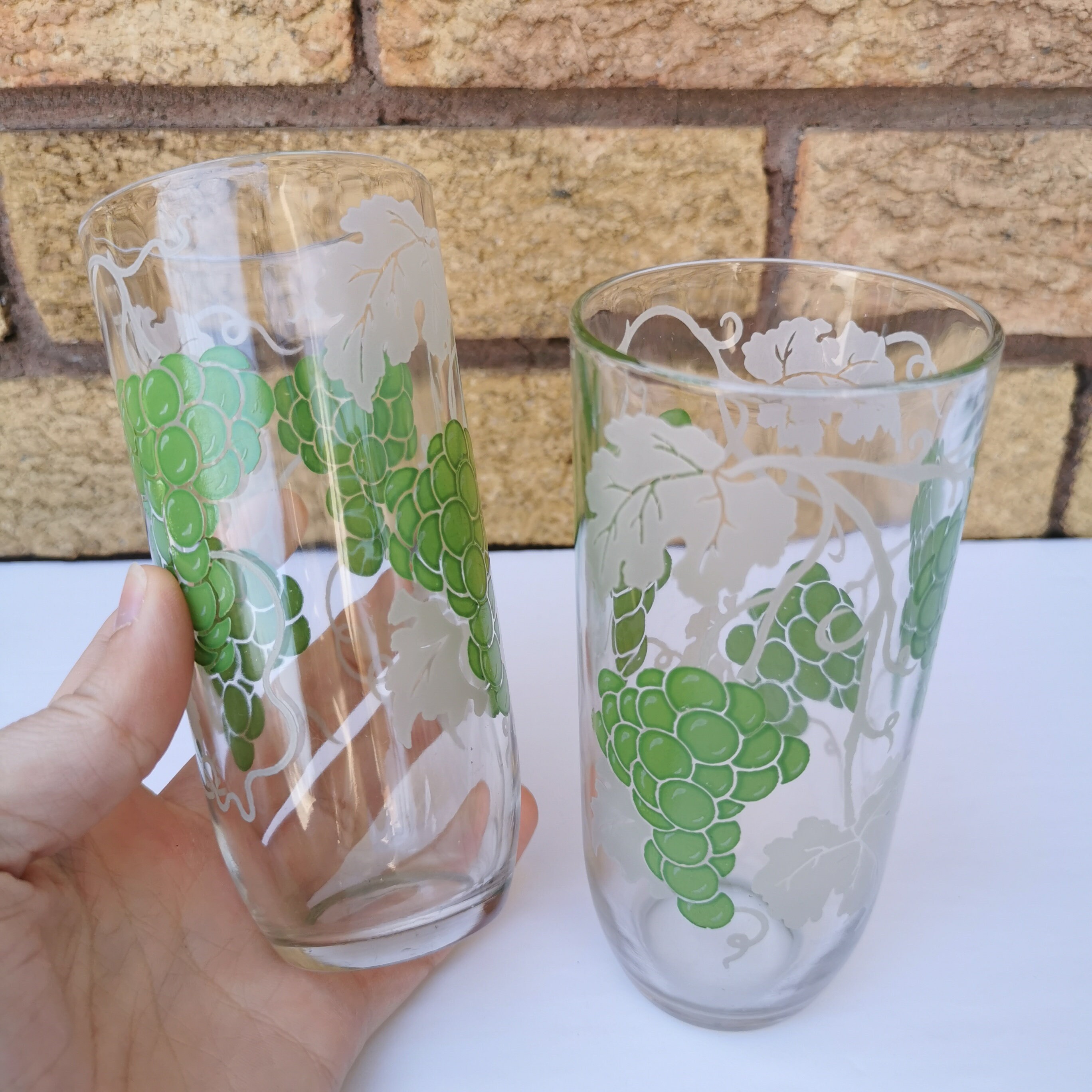 Set of 3 Vintage Etched Glass Tumblers With Grapes Leaves Vines