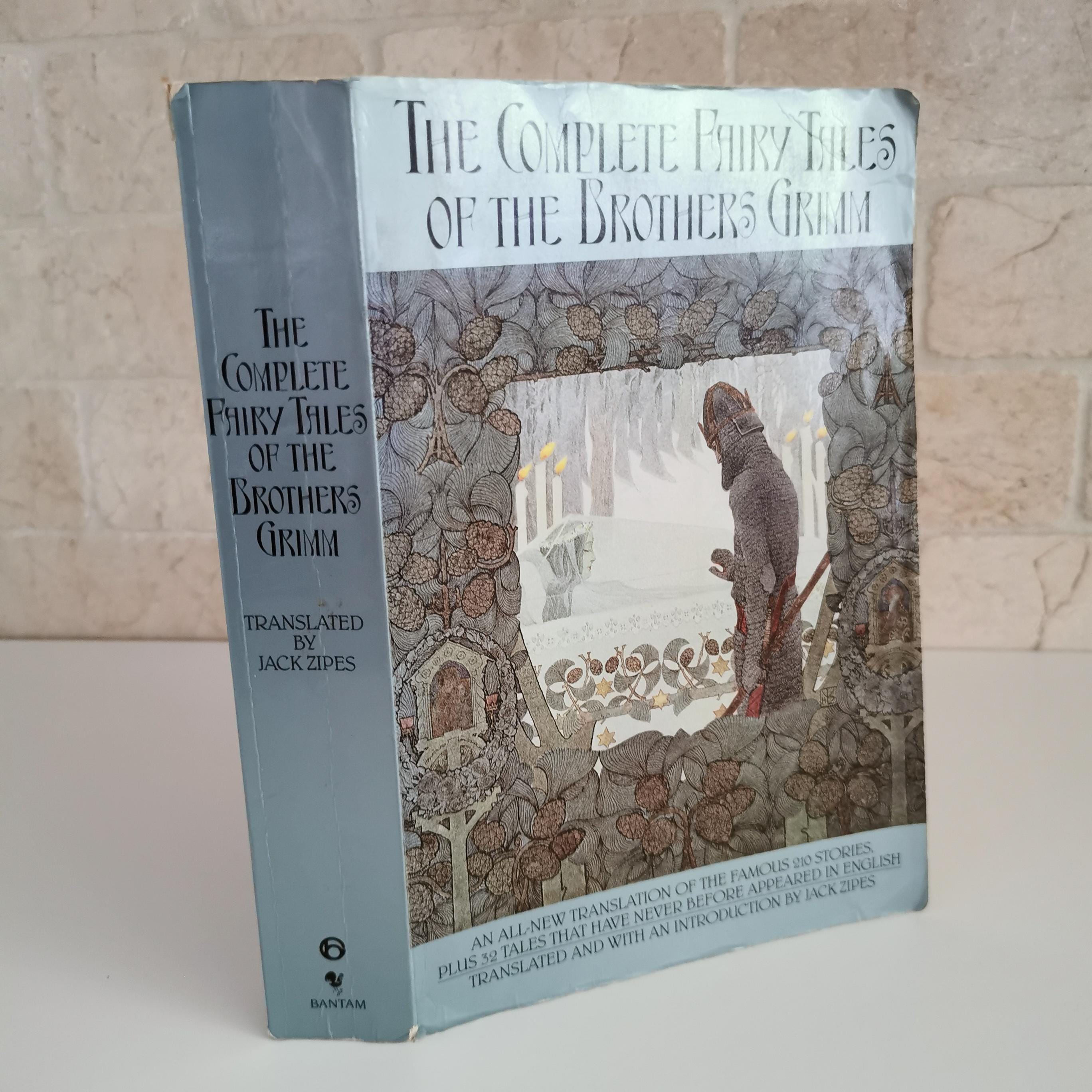 1980年代 グリム兄弟の童話集 ペーパーバック 子供向け絵本 古典