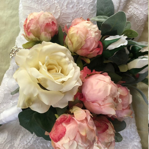 Ready to Ship, Bridal Bouquet, Silk Flowers, Wedding Bouquet, Brides Bouquet, Silk Wedding Flowers, Bridesmaids Bouquet